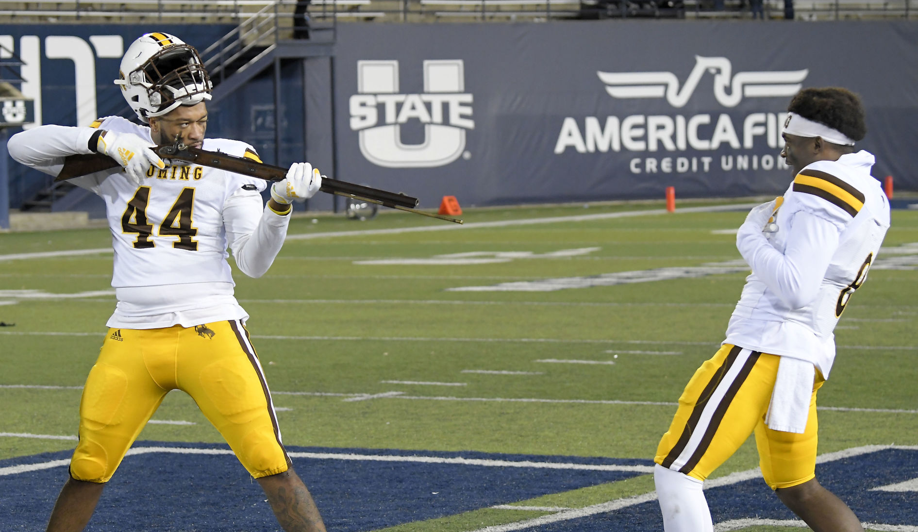 Wyoming Utah St Football